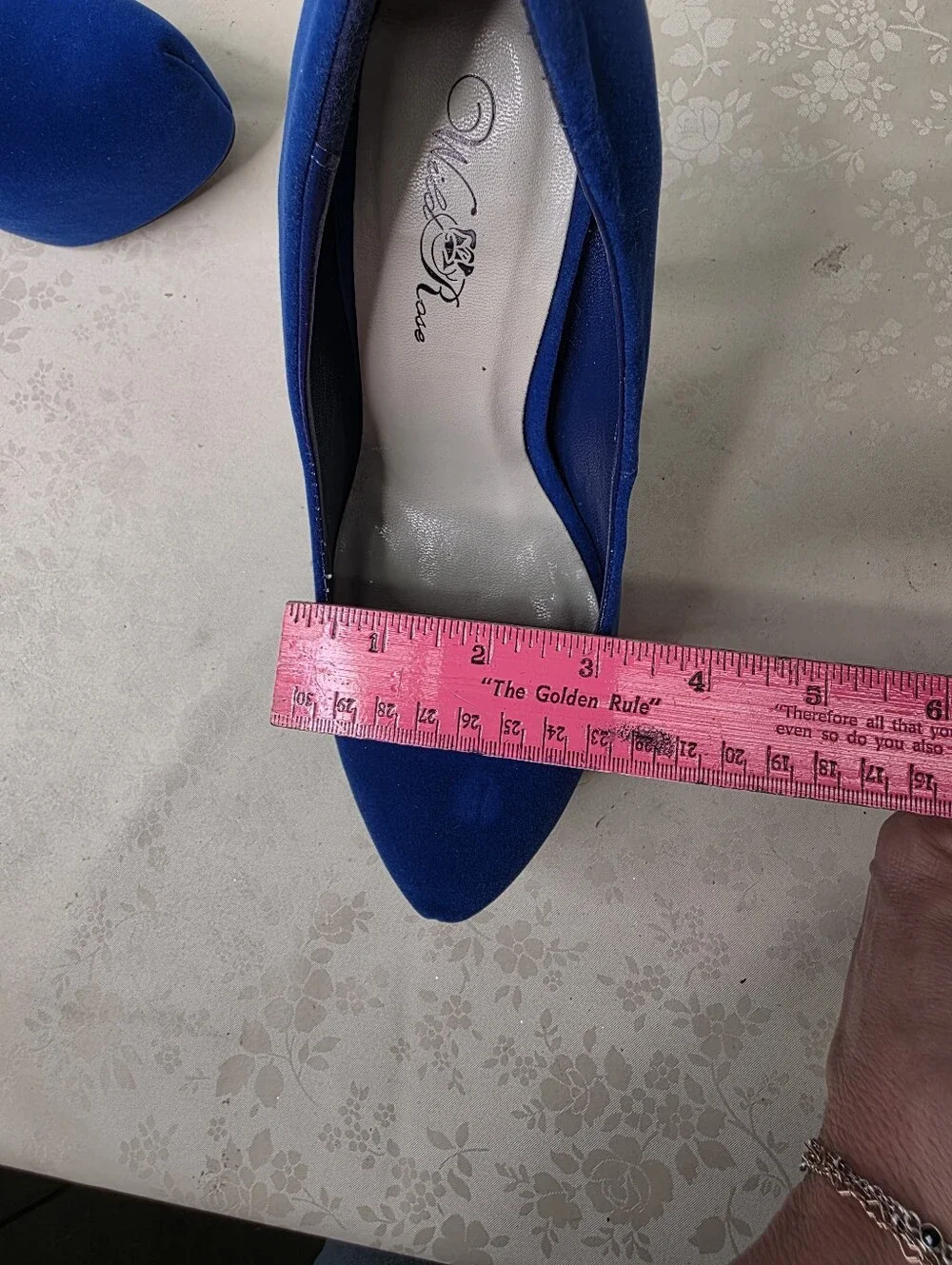 Wild Rose Royal Blue Velvet High Heel Platform Pumps Size 7.5 Stiletto